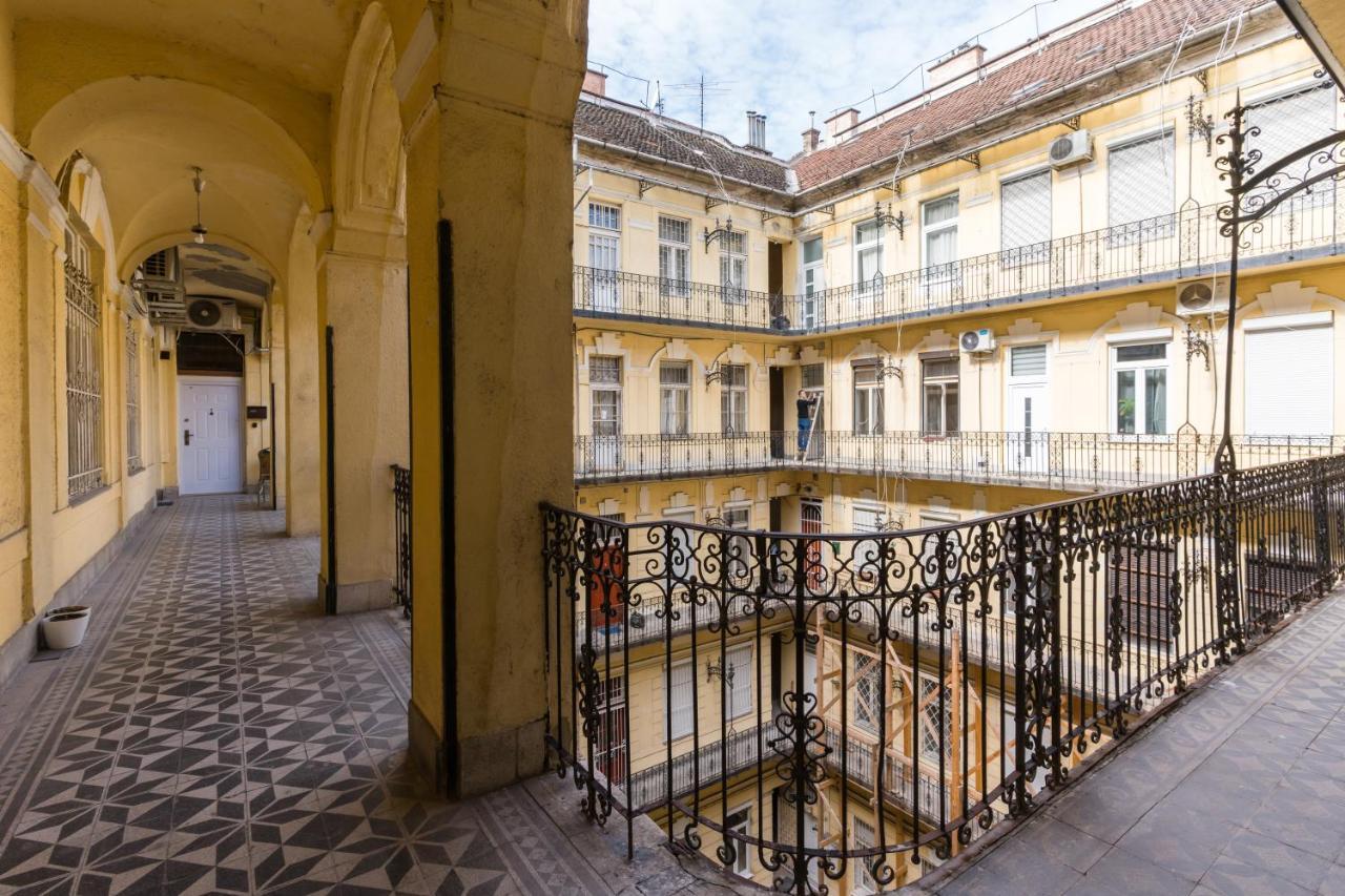 Westend Apartment Budapest Eksteriør billede